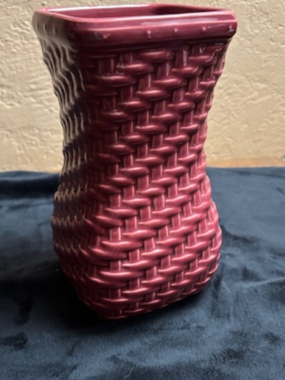 Longaberger Basket weave Vase (3) Red, blue and a white
